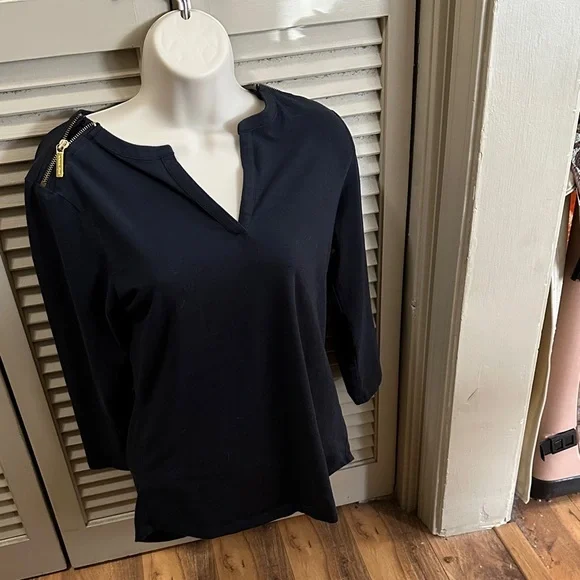 Michael Kors Super Soft Vneck Black Top with Gold Zipper Accent - Picture 1 of 4
